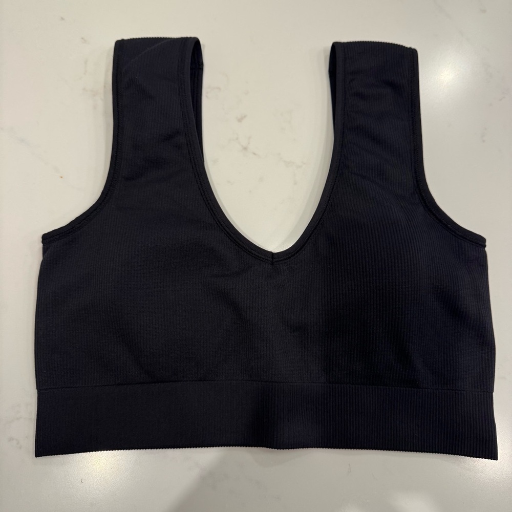 Athleta Aurora Padded Bra Black Small (D-DD) Light Support